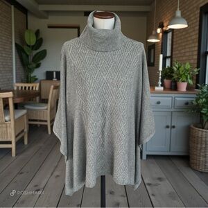 💖 KENAR Grey Knit Poncho 💖